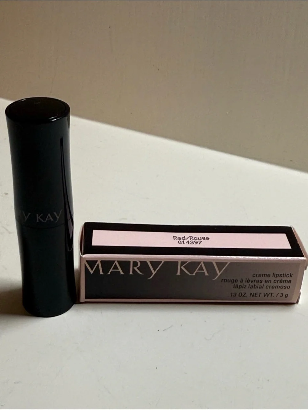 Mary Kay crème lipstick Red Rouge